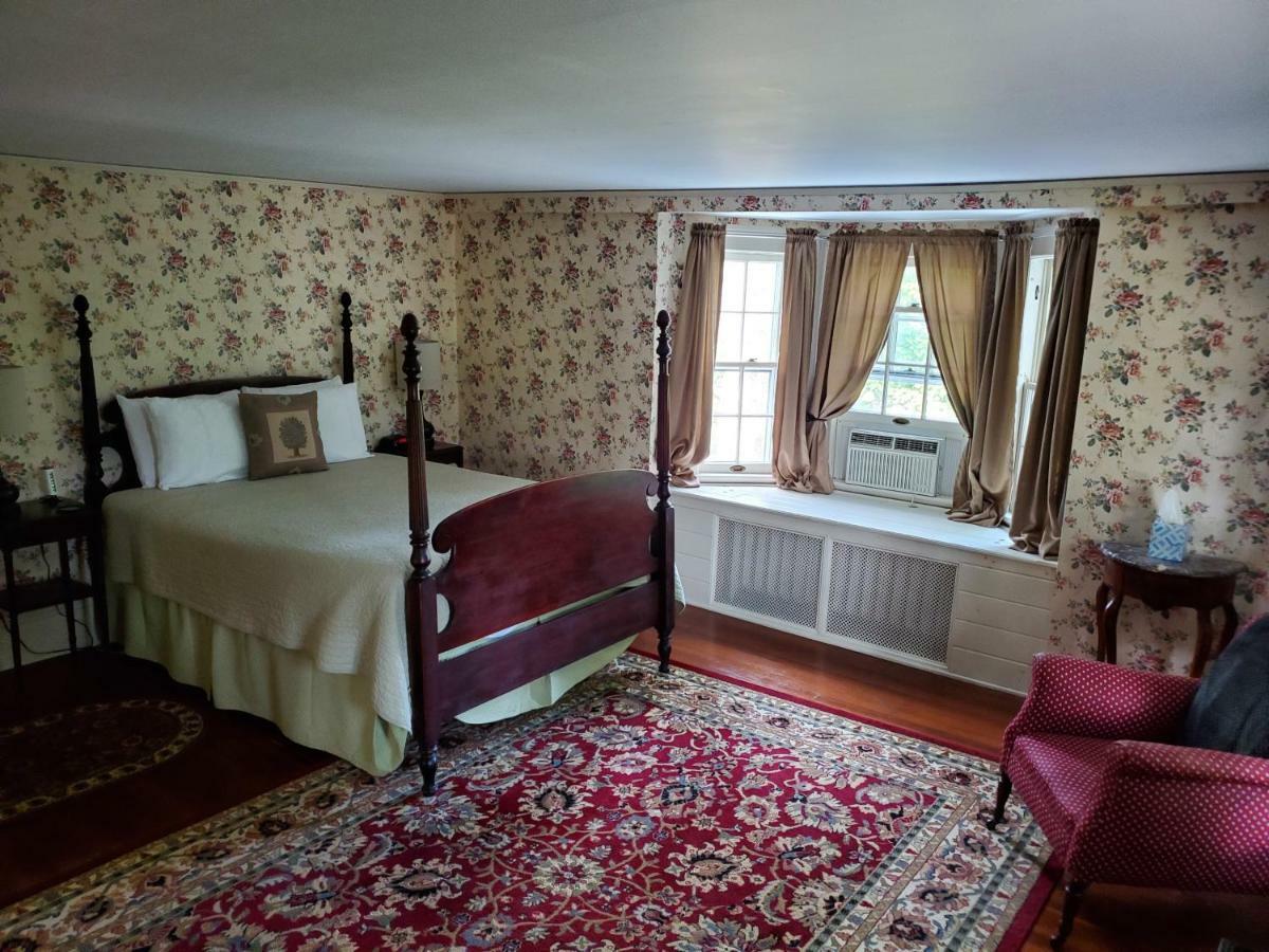 Windflower Inn Great Barrington Esterno foto